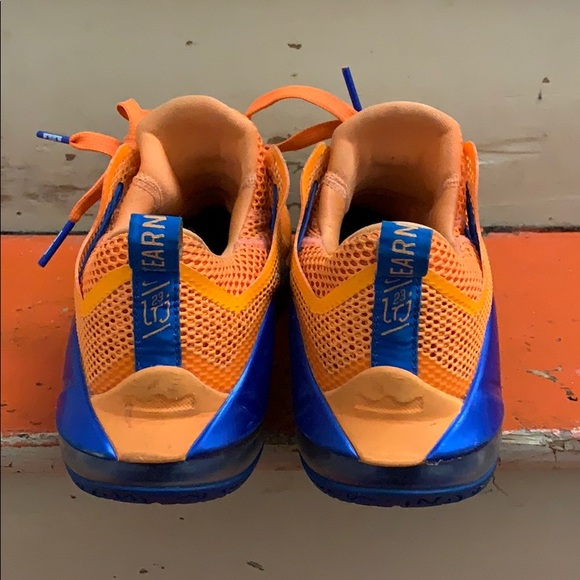 Nike Air  Lebron 12 low “Cavs Classic” - Picture 3 of 6